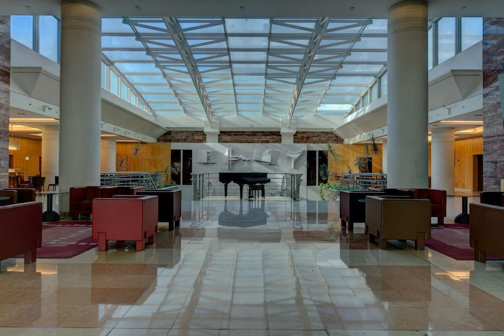 Vip Executive Entrecampos Hotel & Conference Lisabona Exterior foto