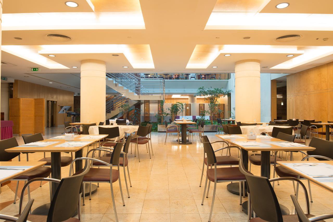 Vip Executive Entrecampos Hotel & Conference Lisabona Exterior foto