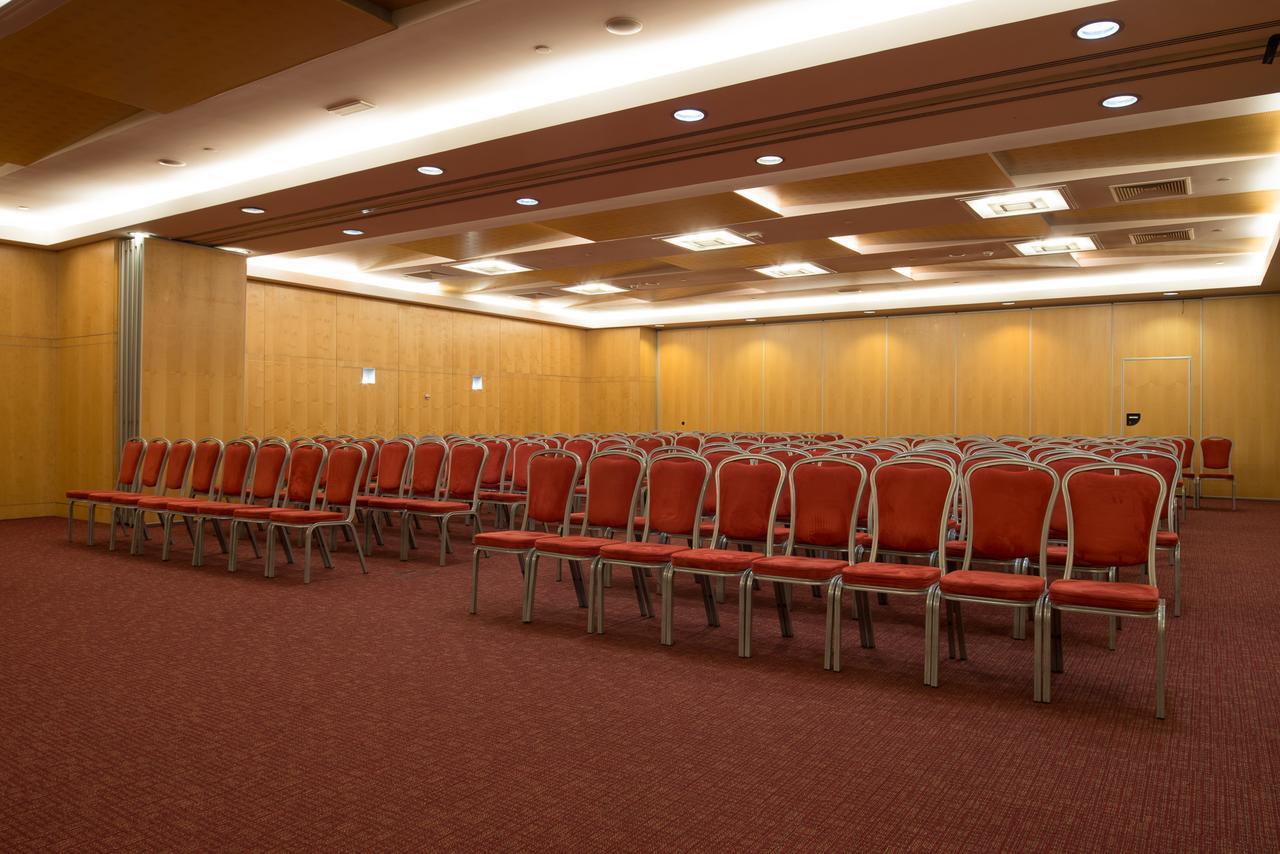Vip Executive Entrecampos Hotel & Conference Lisabona Exterior foto